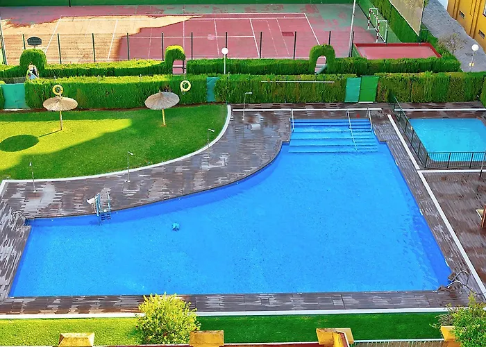 Luxury In With Pool *